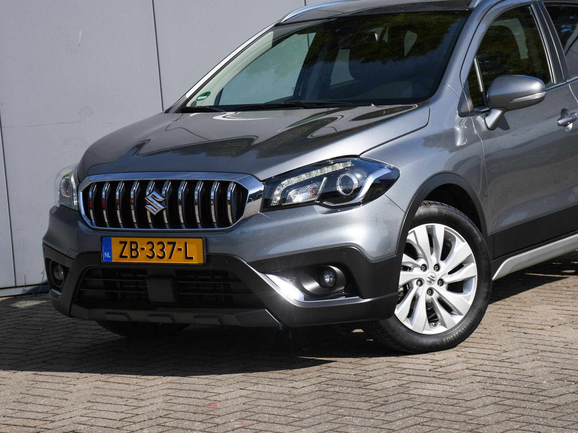 Suzuki S-Cross