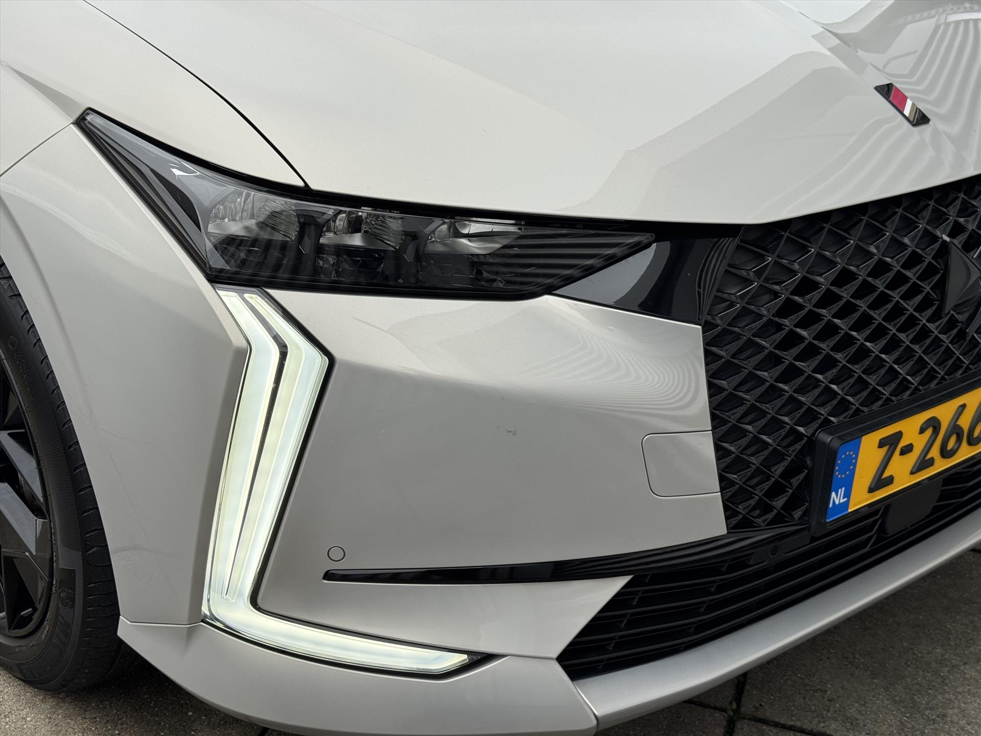 DS DS 4