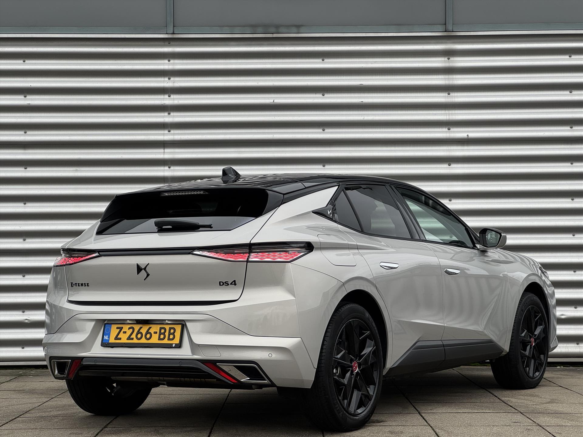 DS DS 4