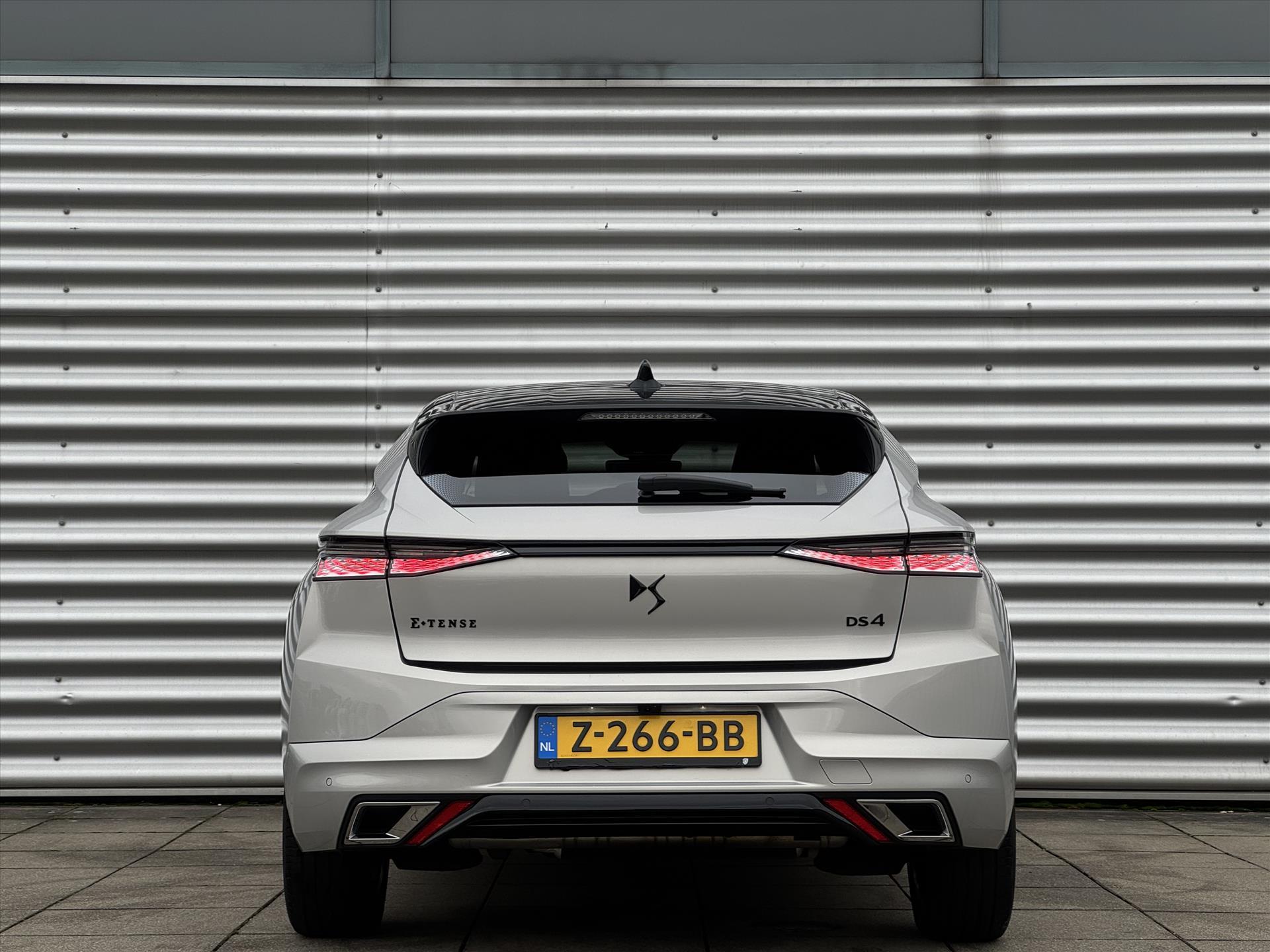 DS DS 4