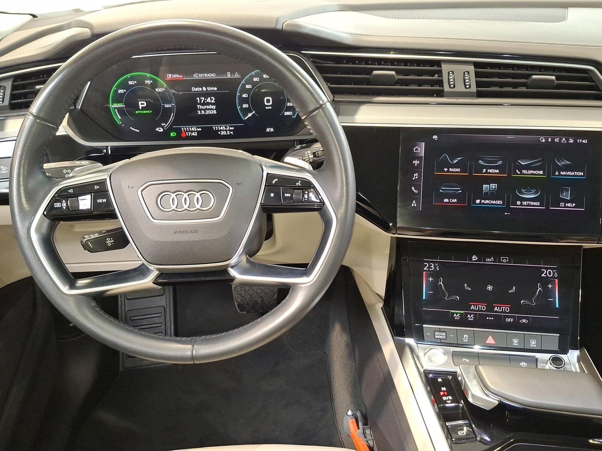 Audi e-tron
