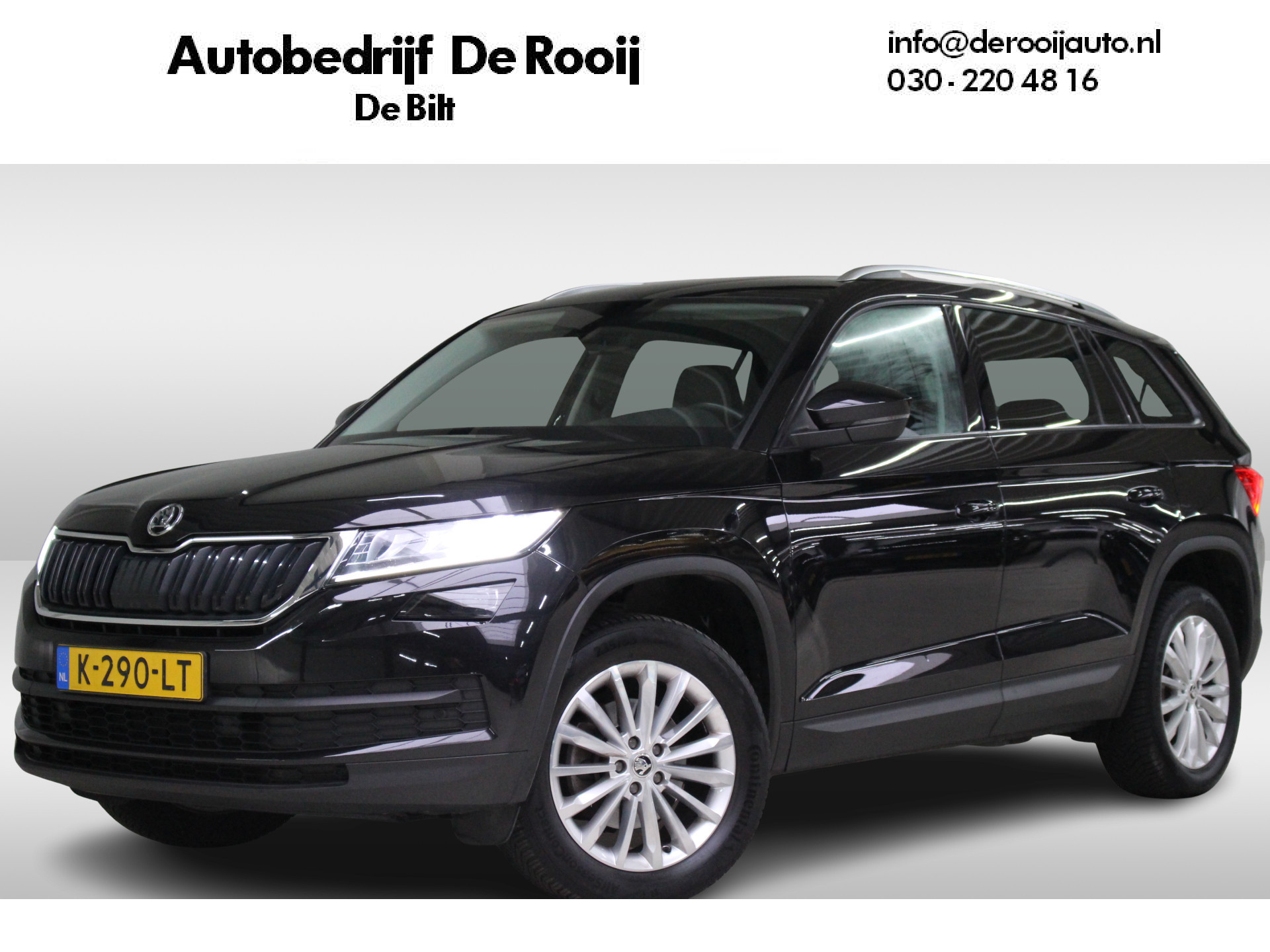 Škoda Kodiaq 1.5 TSI Business Edition DSG 7-Persoons Navigatie | Parkeercamera | 18' Velgen | Trekhaak