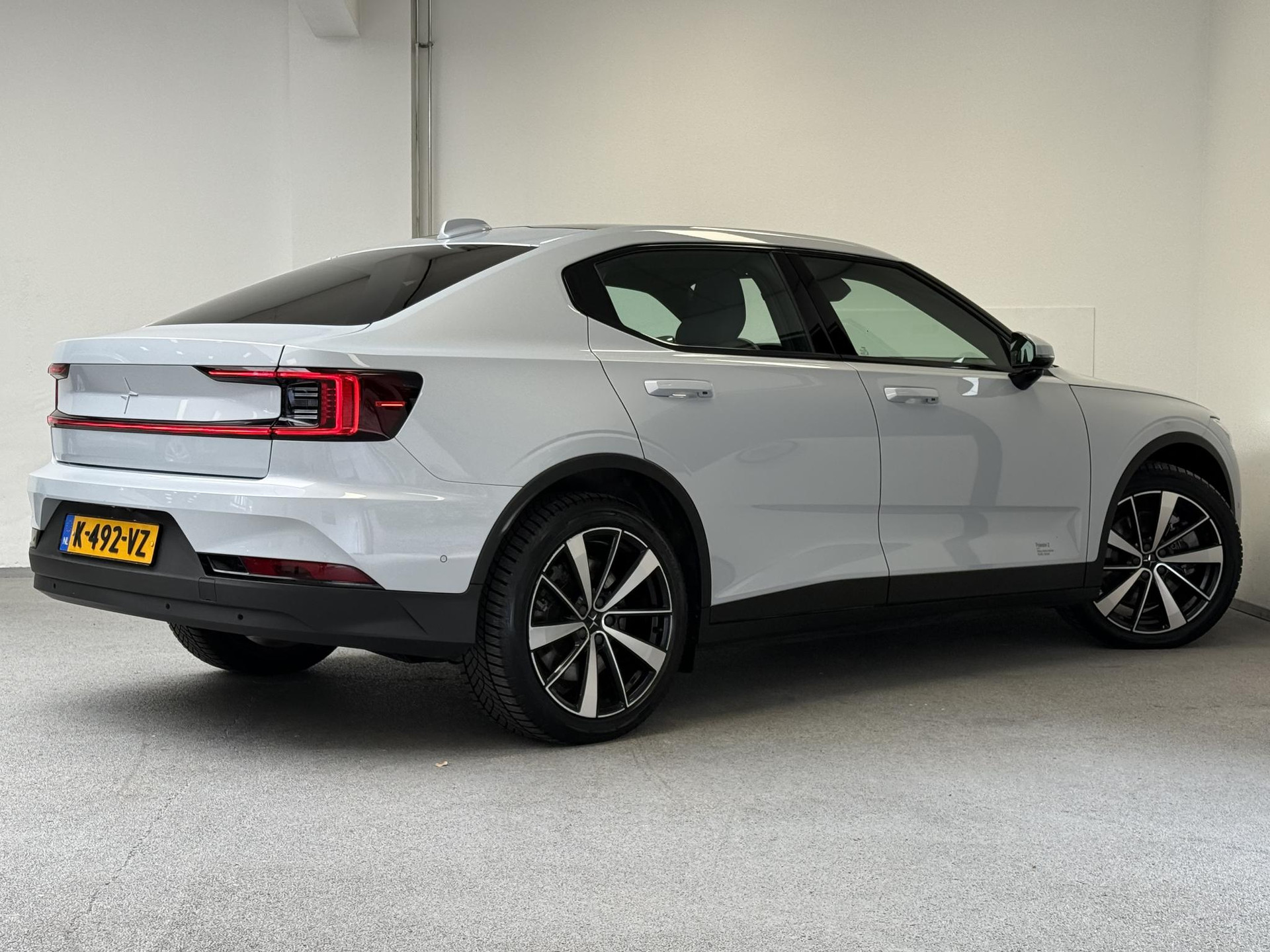 Polestar Polestar 2