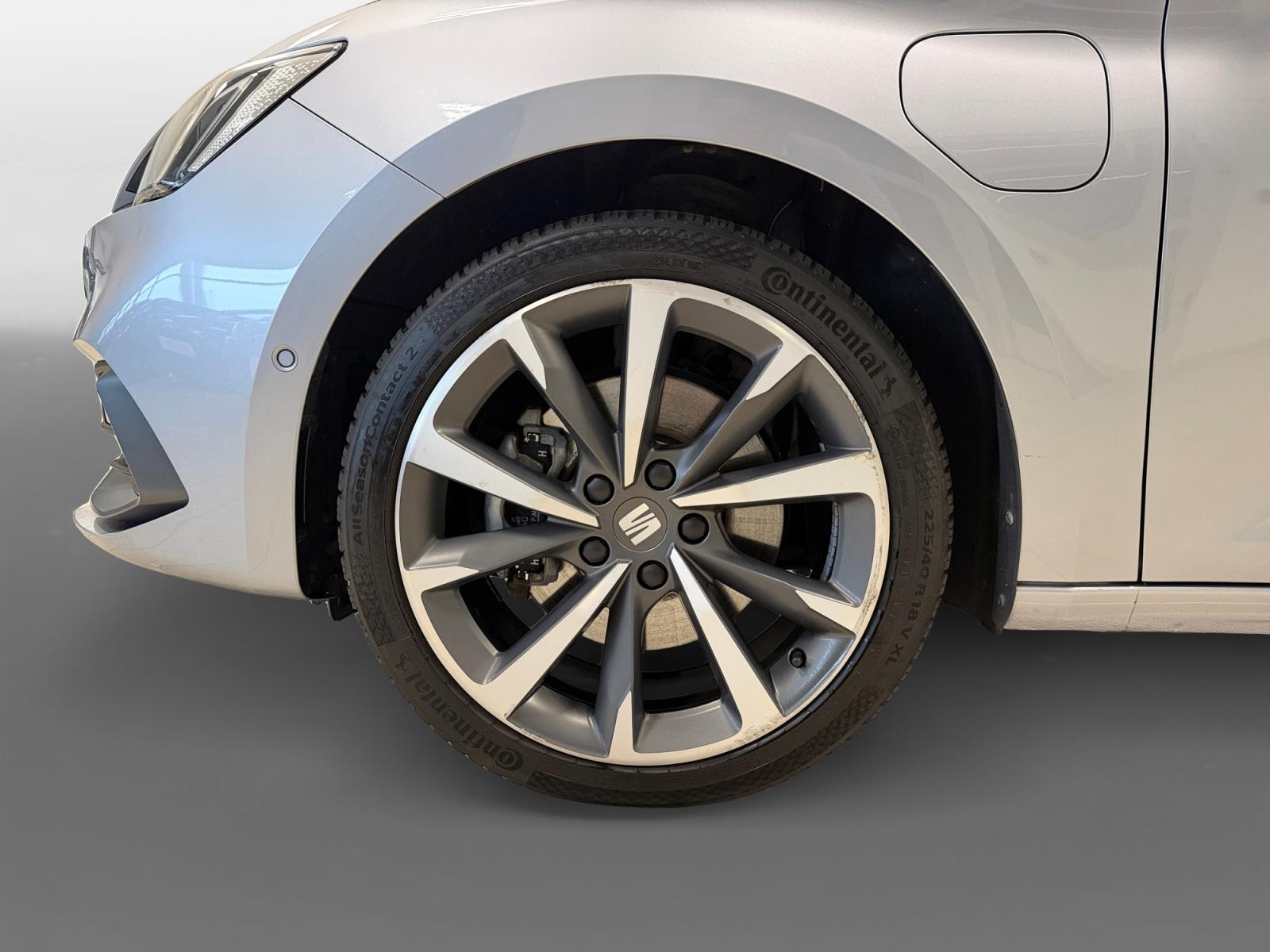 SEAT León