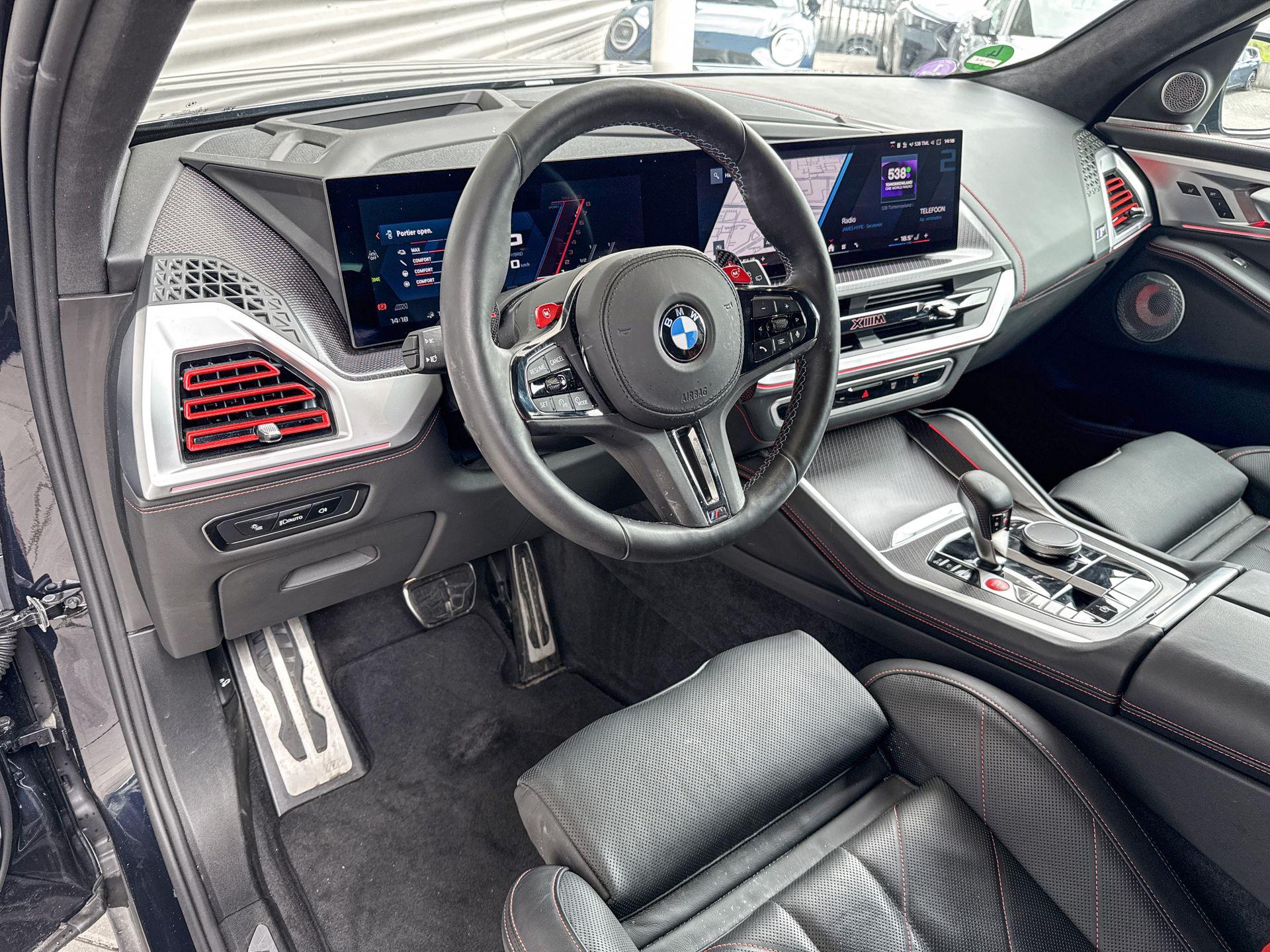 BMW XM