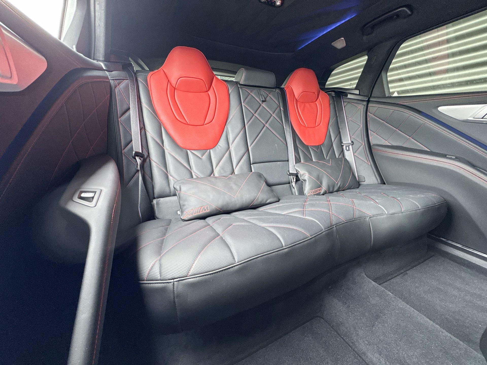 BMW XM