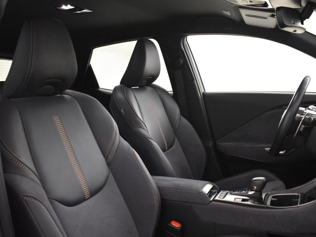 Lexus LBX