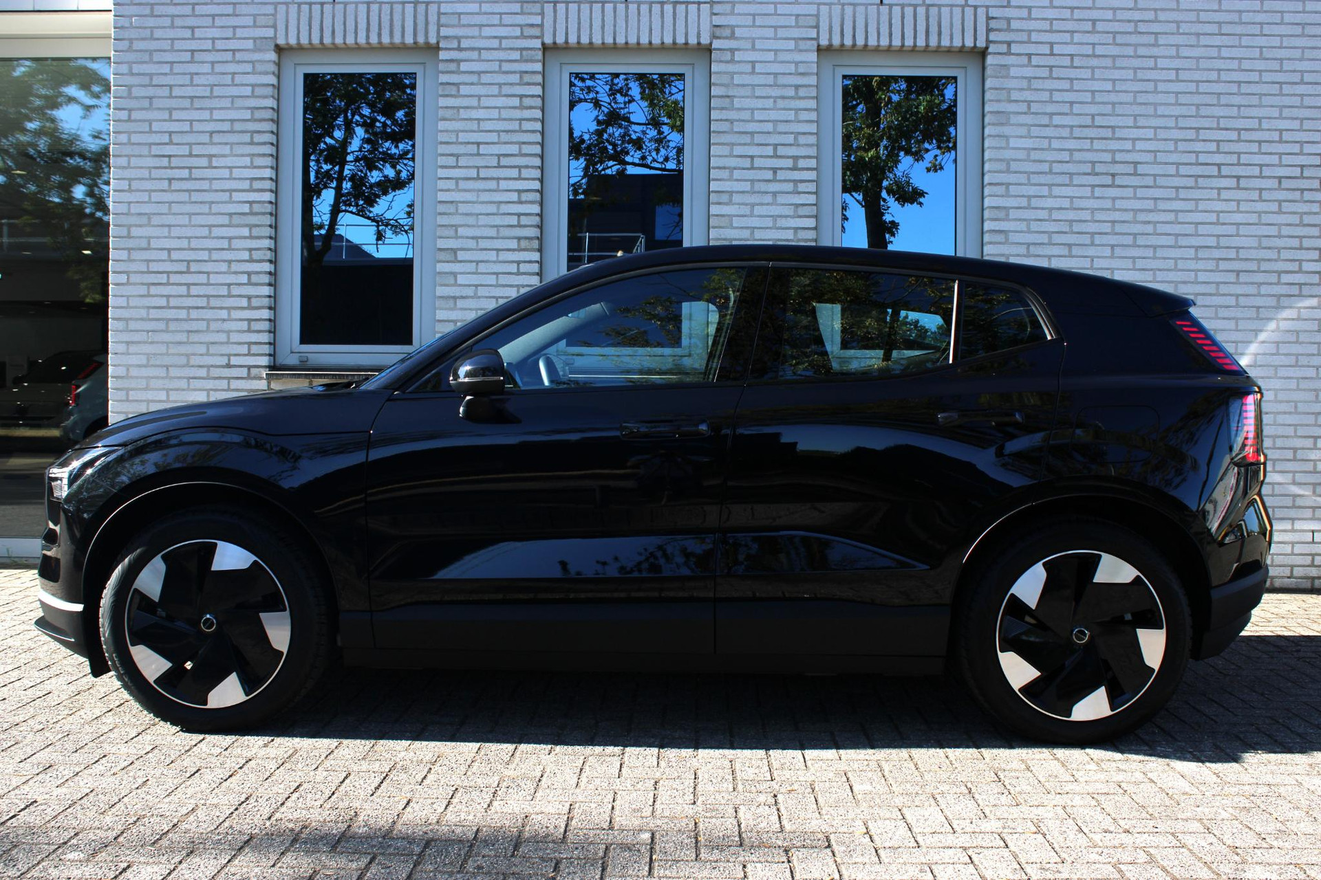 Volvo EX30