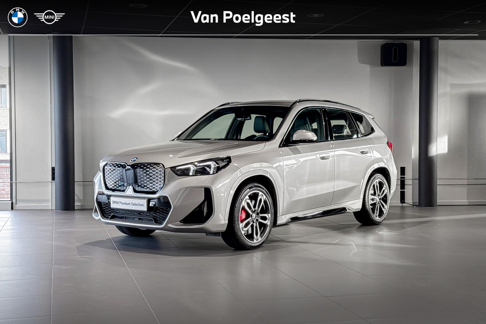 BMW iX1