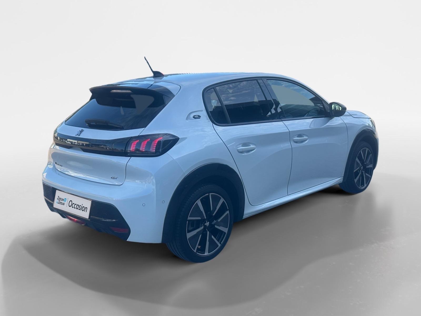 Peugeot e-208