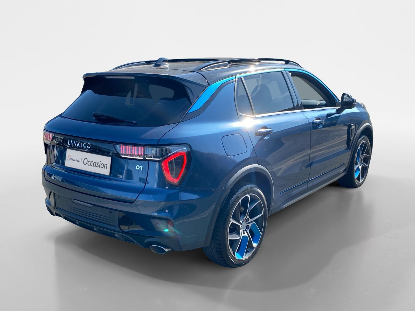 Lynk & Co 01