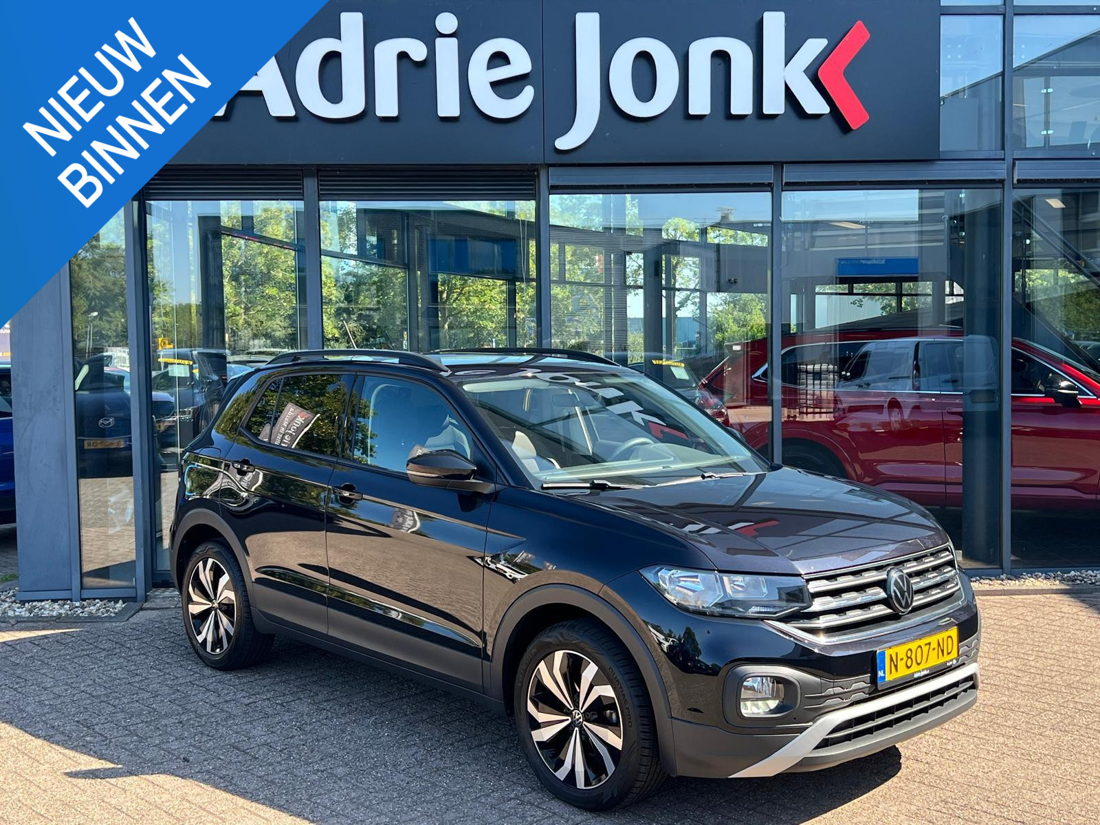 Volkswagen T-Cross 1.0 TSI Life AUTOMAAT | APPLE CARPLAY / ANDROID AUTO | 17 INCH | ADAPTIVE CRUISE CONTROL | ALL SEASON BANDEN | 7 DSG | NED. AUTO |