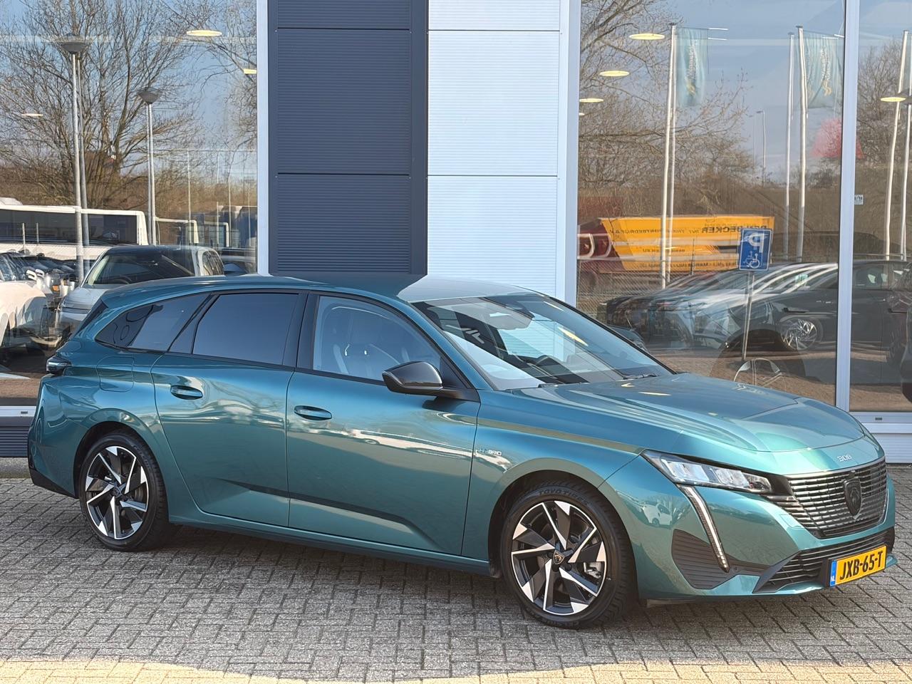 Peugeot 308