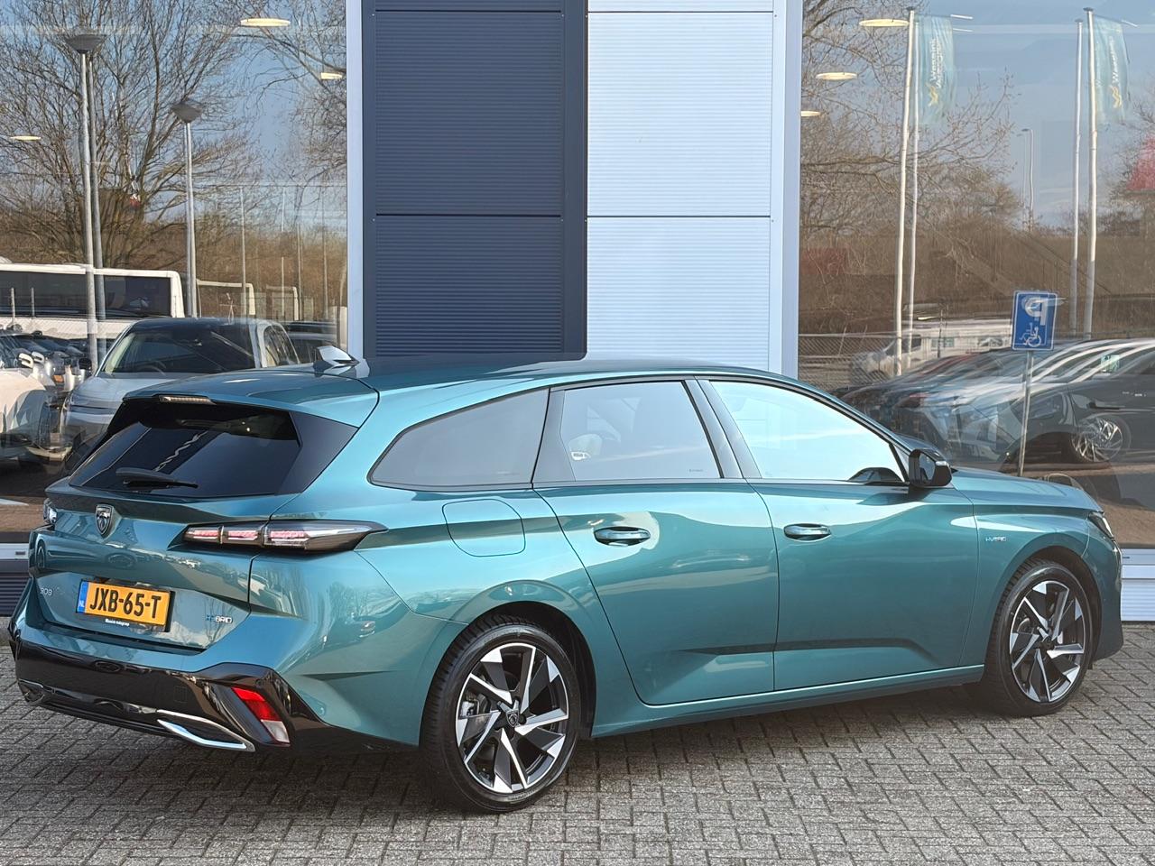 Peugeot 308