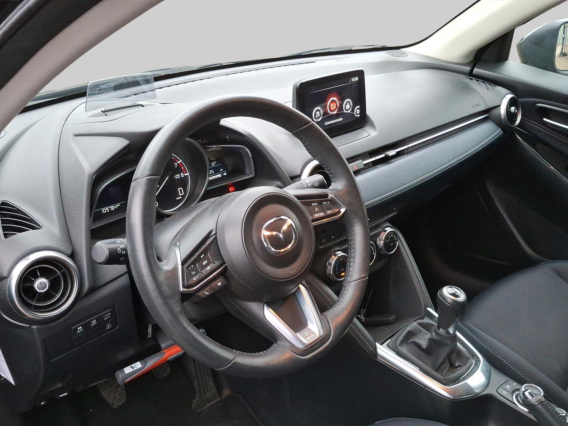 Mazda Mazda2