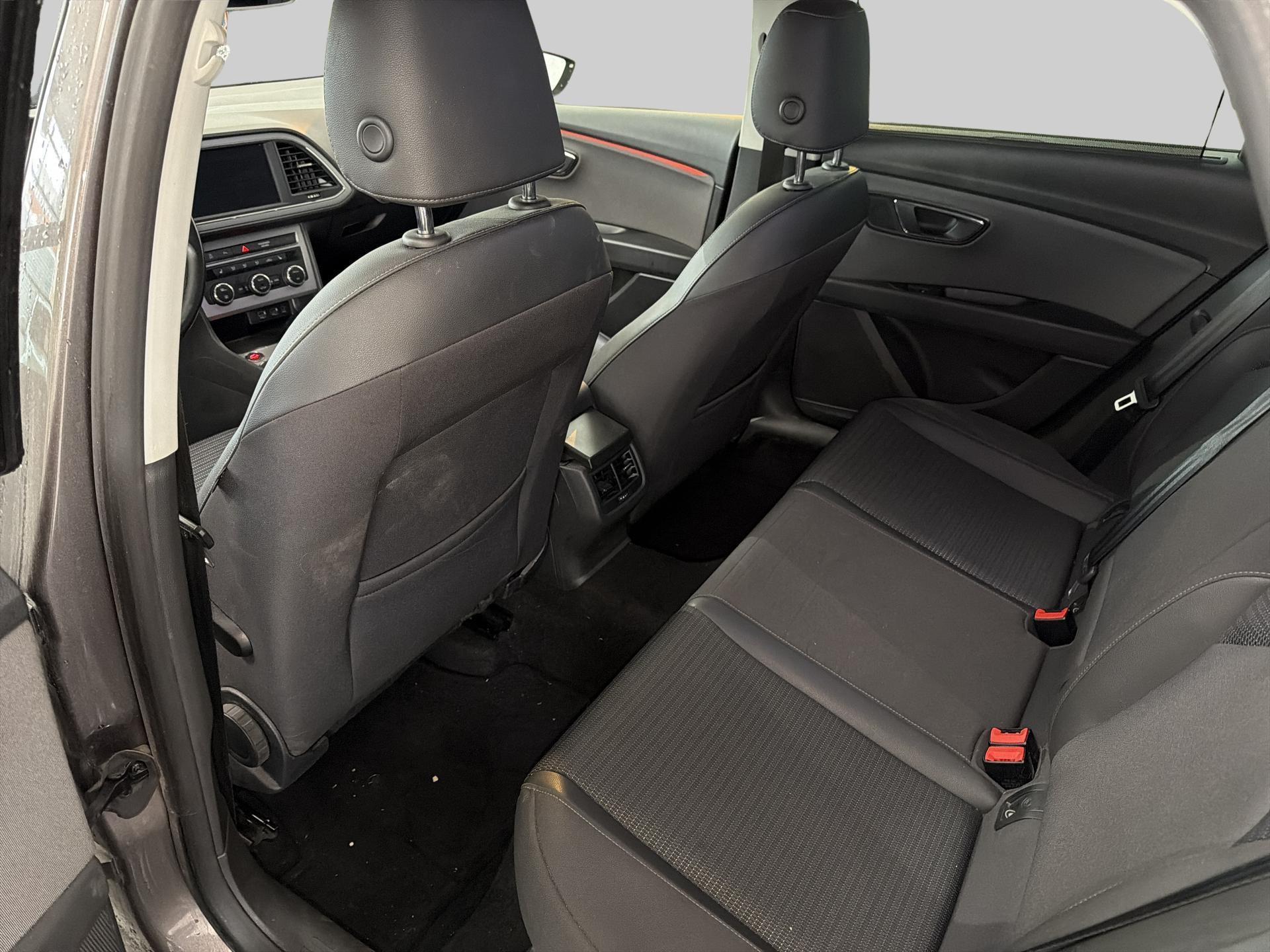 SEAT León