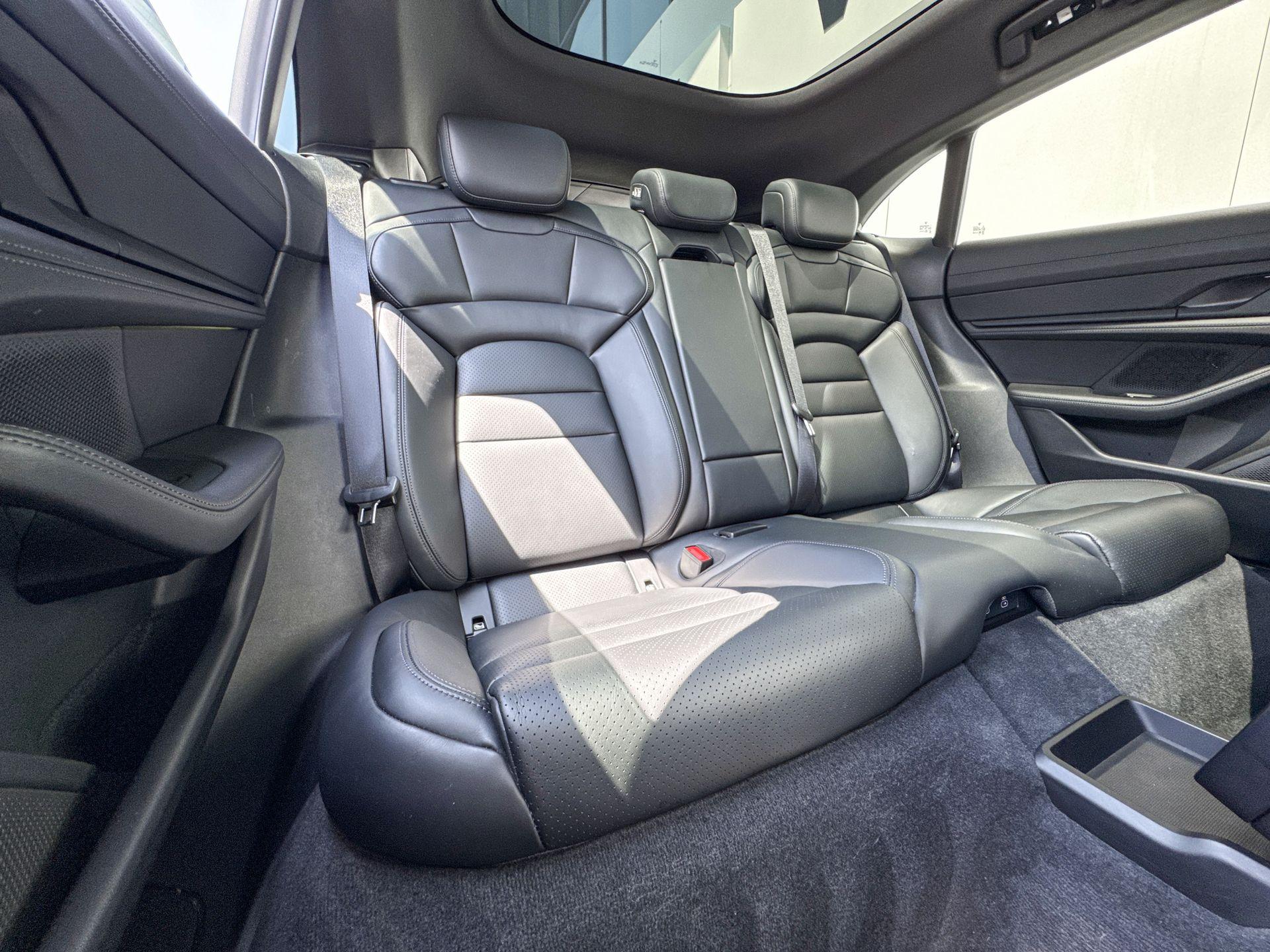 Porsche Taycan Sport Turismo