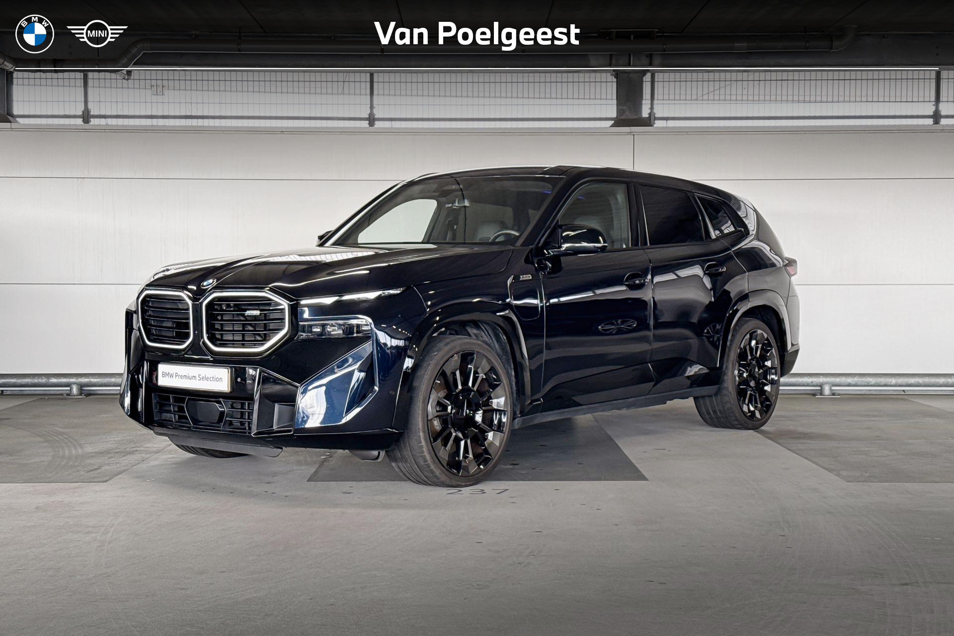 BMW XM