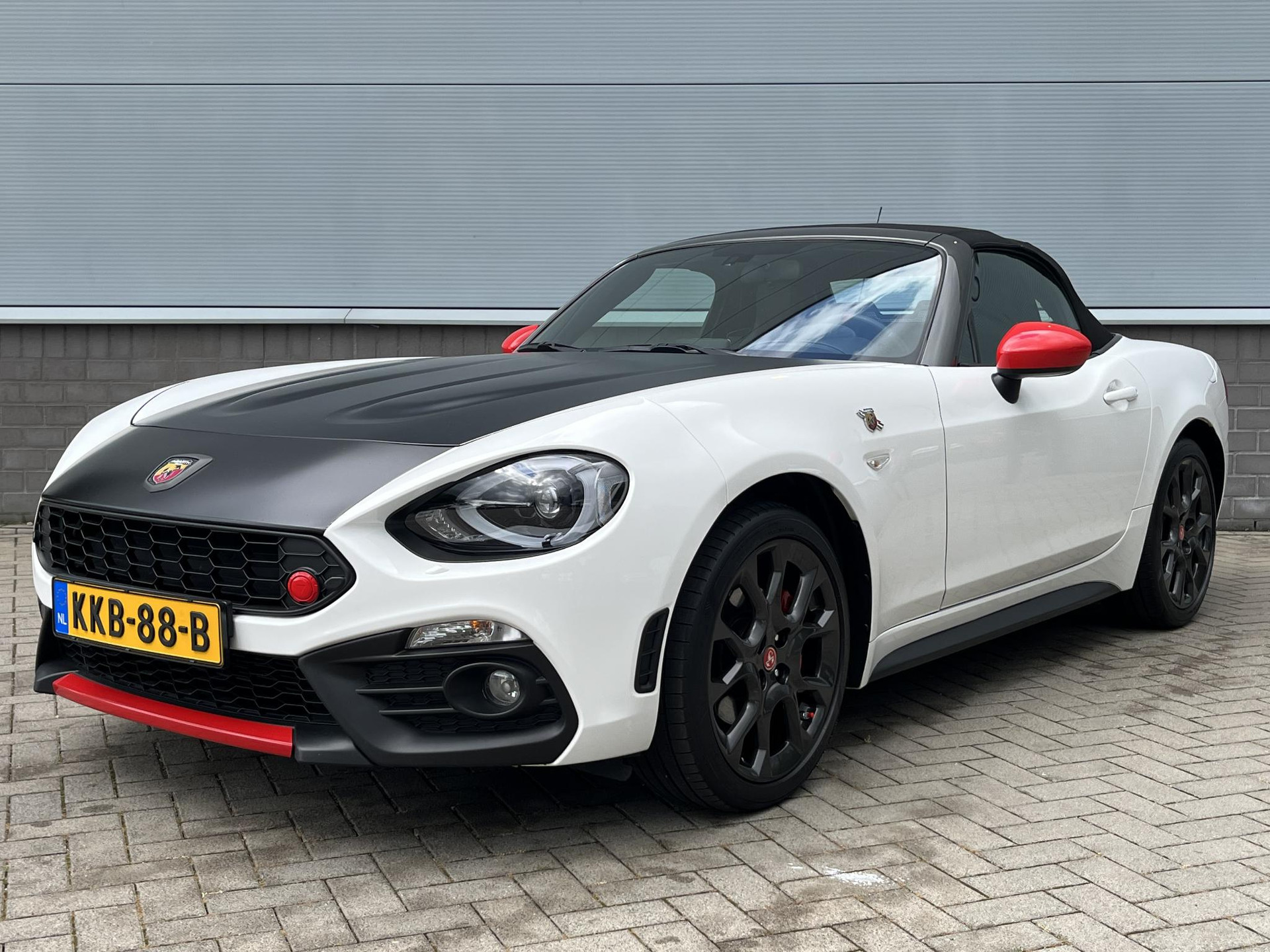 Fiat 124 Spider