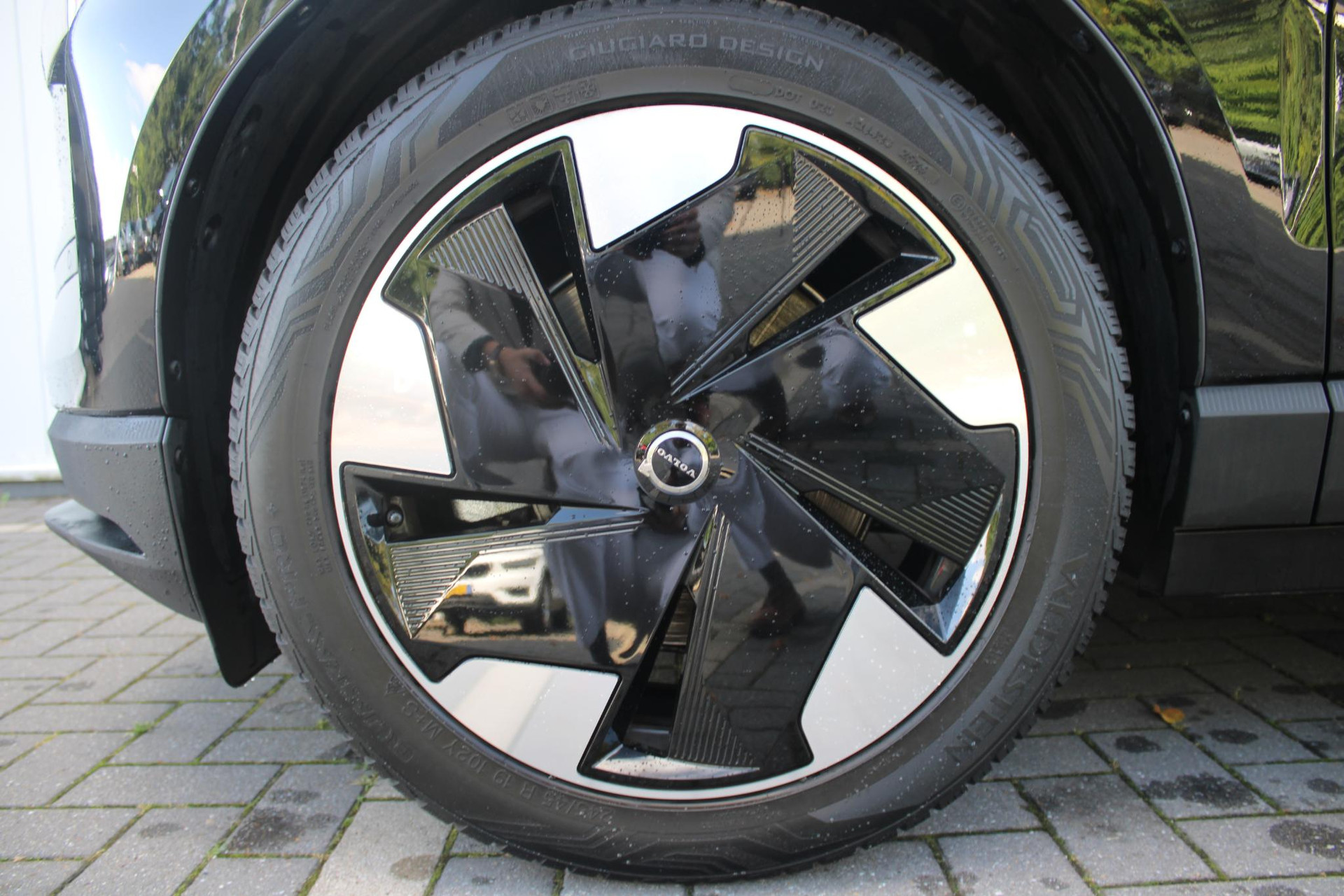 Volvo EX30
